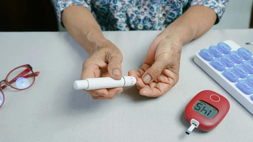 Diyabet (Şeker Hastalığı) Nedir ve Nasıl Yönetilir?